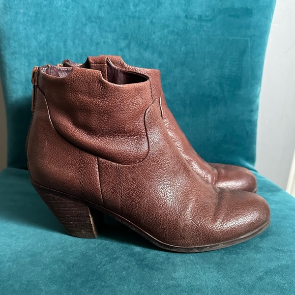 Sam Edelman Lisle Burgundy Western Boots - Size 8 - Picture 8 of 9